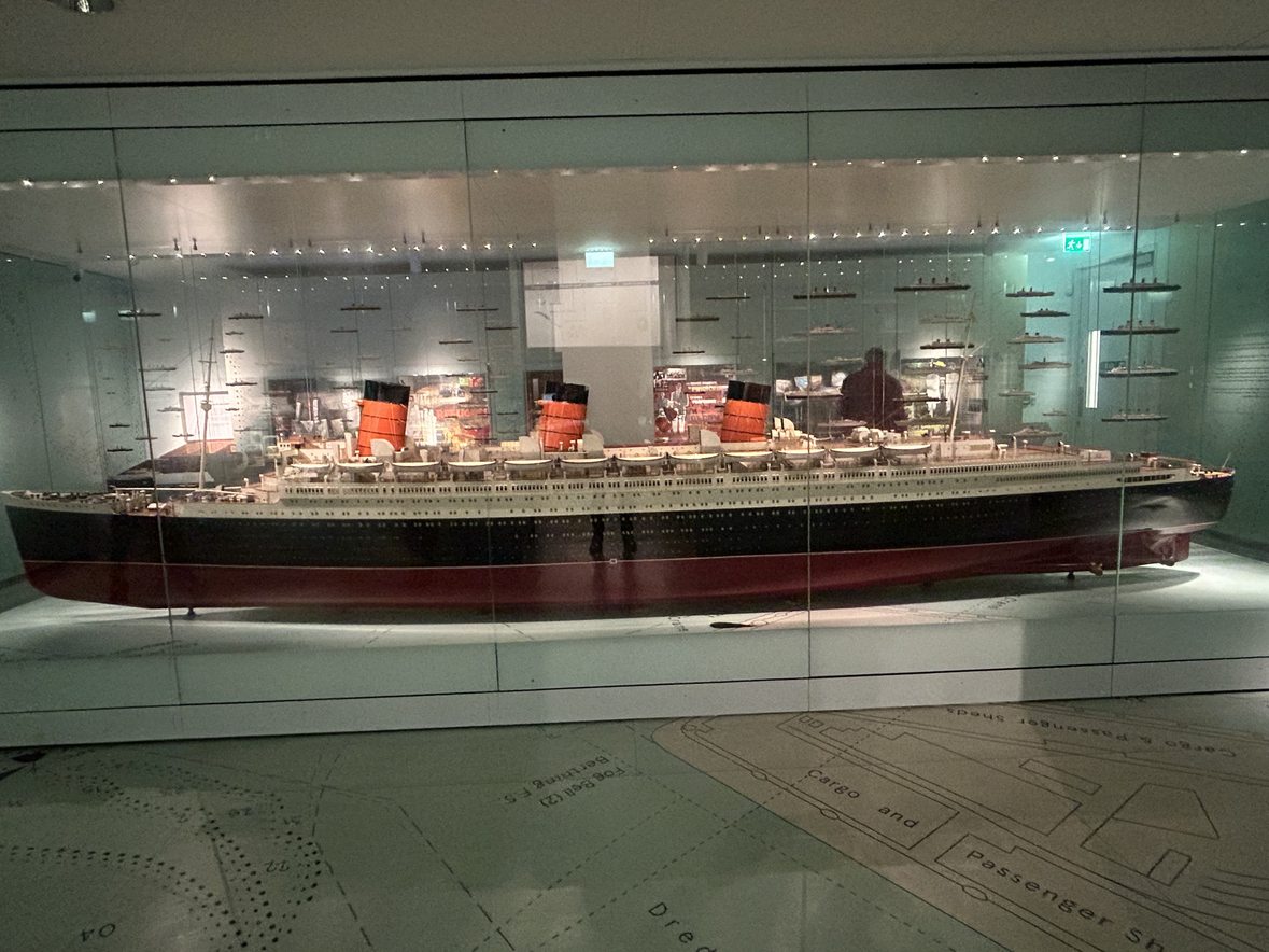 Maßstabsgetreues Schiffsmodell im SeaCity Museum in Southampton